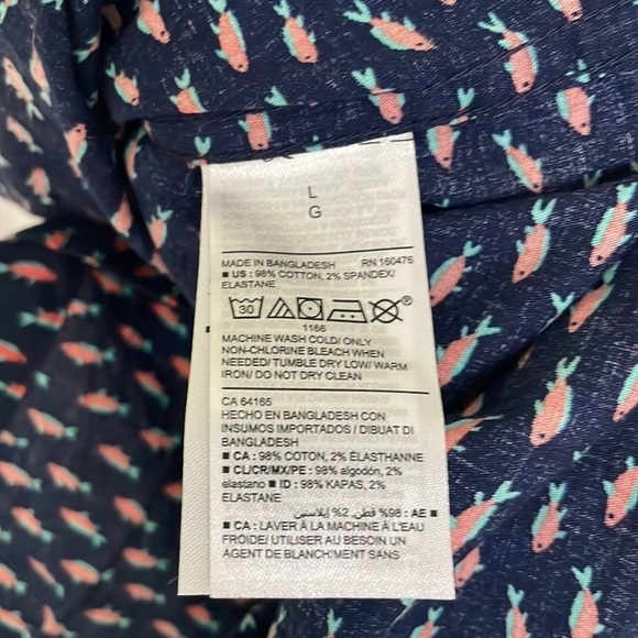 Old Navy Men’s Fish Pattern Camp Shirt Blue/Salmon L - Picture 6 of 6